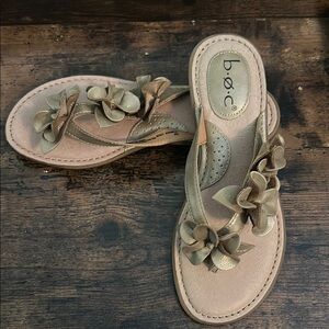 b.o.c. Tan Sandals with Floral Design - new without tags